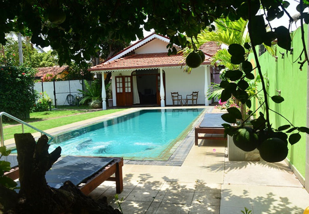 Sujeewani Villa Negombo Exterior photo